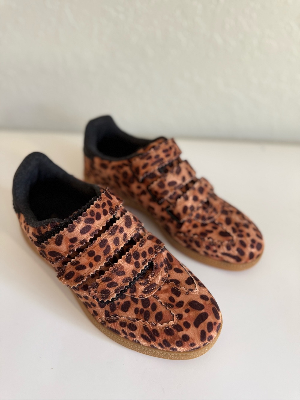 Camila Coelho Leopard Print Velcro Sneakers - Brown & Black